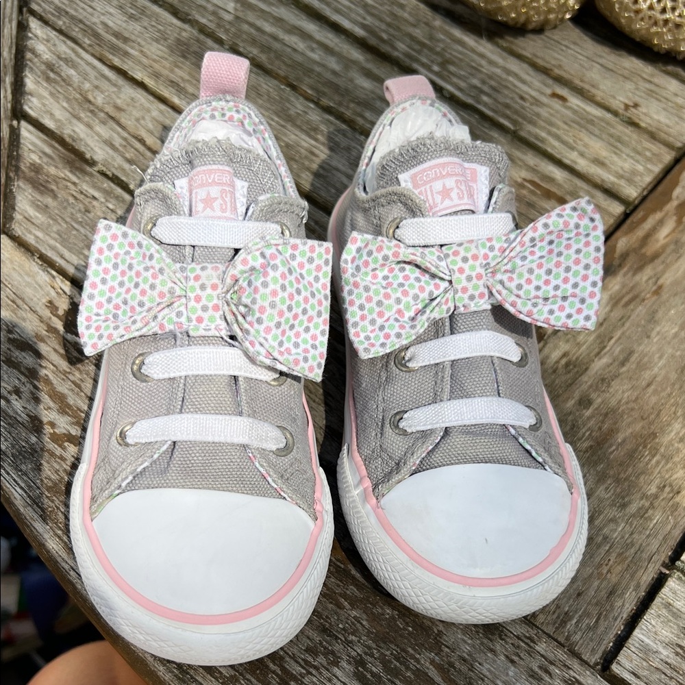 Converse Kids' Gray and Pink Sneakers with Bow